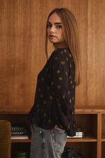 Charger l'image dans la galerie, Blouse LUEUR
