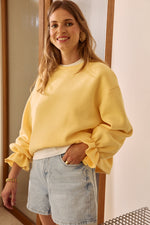 Charger l'image dans la galerie, Sweat NUAGE jaune beurre
