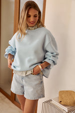 Charger l'image dans la galerie, Sweat NUAGE bleu ciel
